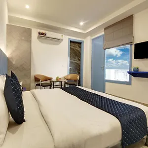 Hotel Elite 29 Golf Course Road